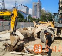 www.去草逼高温下的坚守｜道路建设者用汗水铺就畅通路